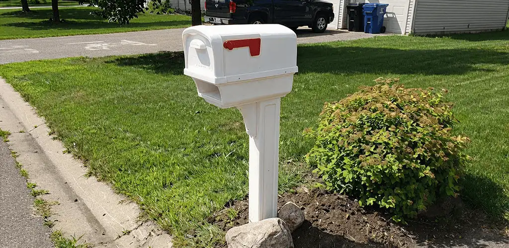 Mailbox installation for a residential curbside mailbox in Madison, WI